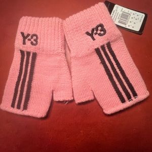 Y-3 by Yohji Yamamoto for adidas knitted fingerless mittens. NOS sz. M